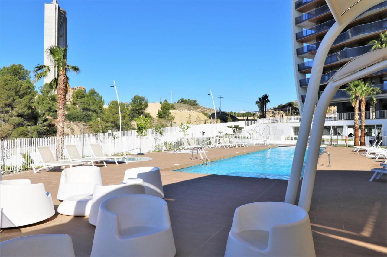 Sunset Waves Deluxe Apartments Poniente Beach Resort Benidorm Luaran gambar