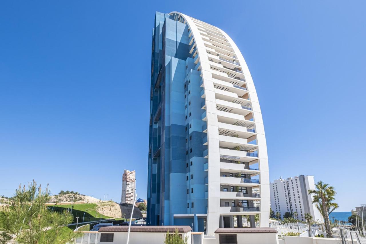 Sunset Waves Deluxe Apartments Poniente Beach Resort Benidorm Luaran gambar
