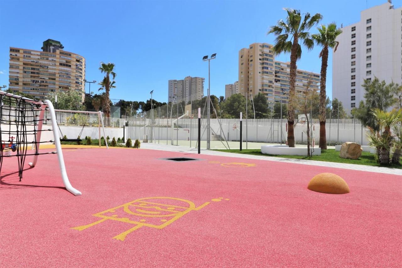 Sunset Waves Deluxe Apartments Poniente Beach Resort Benidorm Luaran gambar