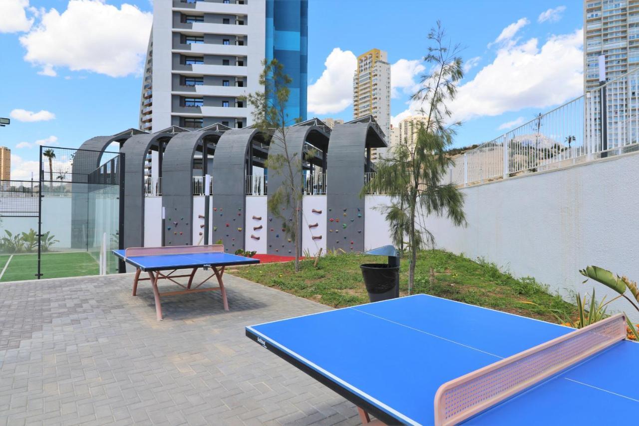 Sunset Waves Deluxe Apartments Poniente Beach Resort Benidorm Luaran gambar