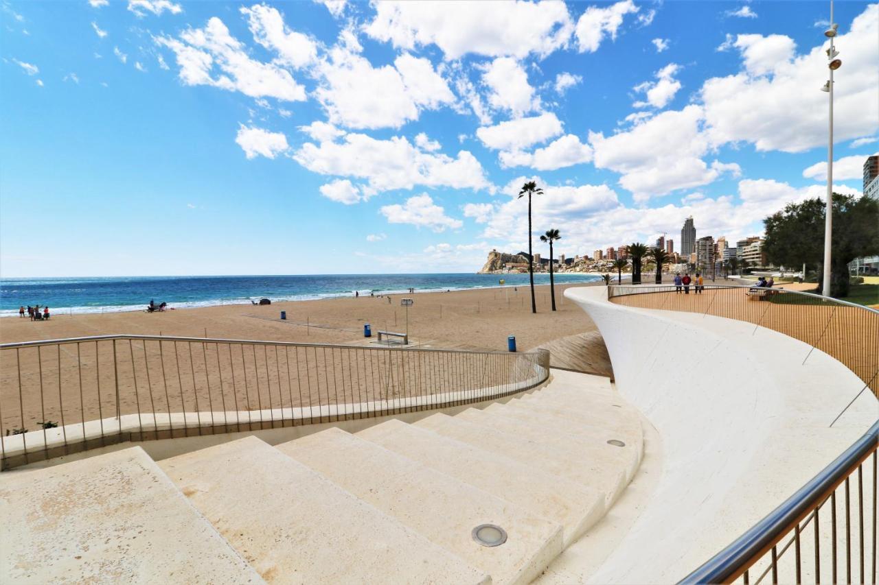 Sunset Waves Deluxe Apartments Poniente Beach Resort Benidorm Luaran gambar