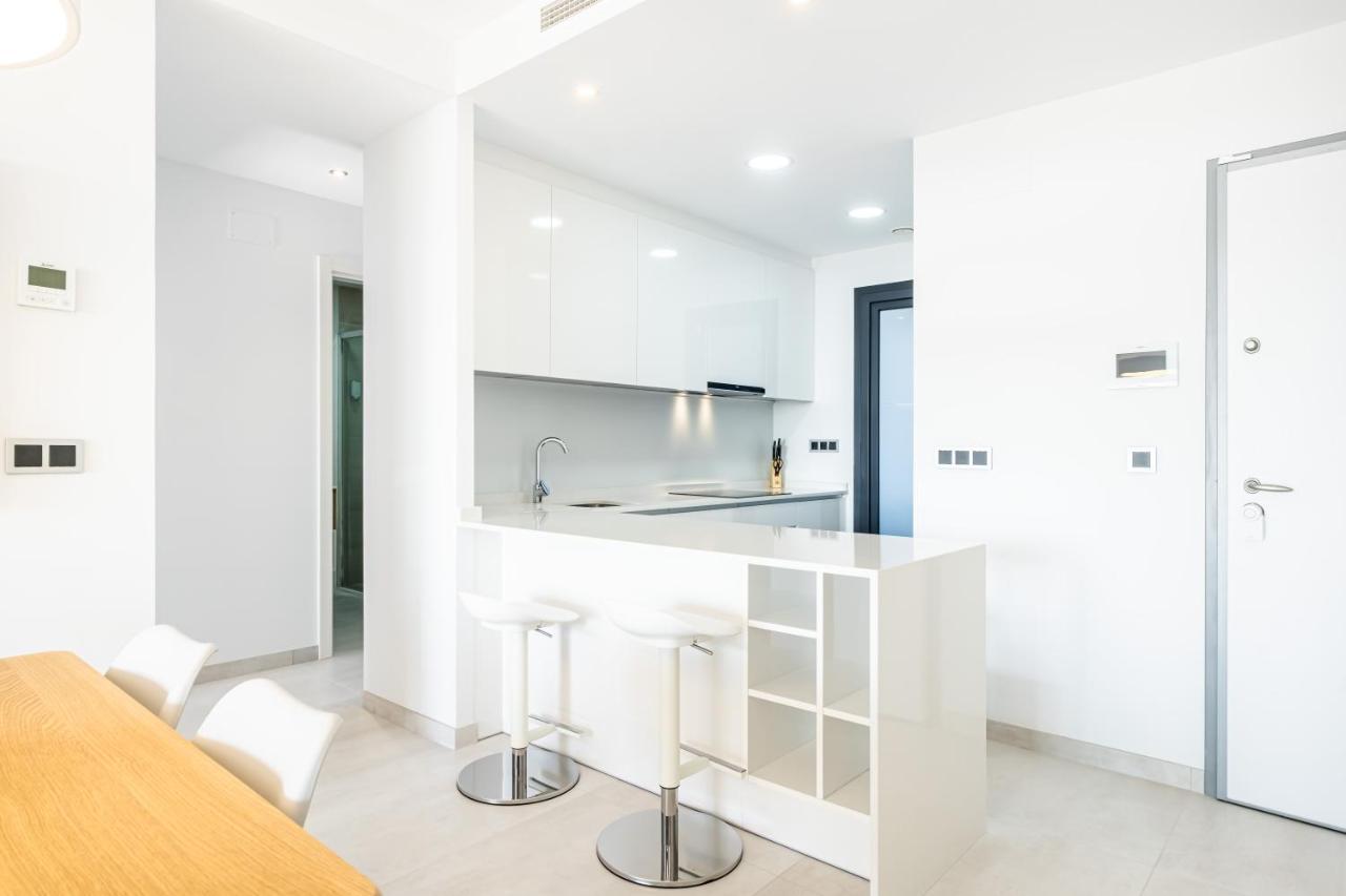 Sunset Waves Deluxe Apartments Poniente Beach Resort Benidorm Luaran gambar